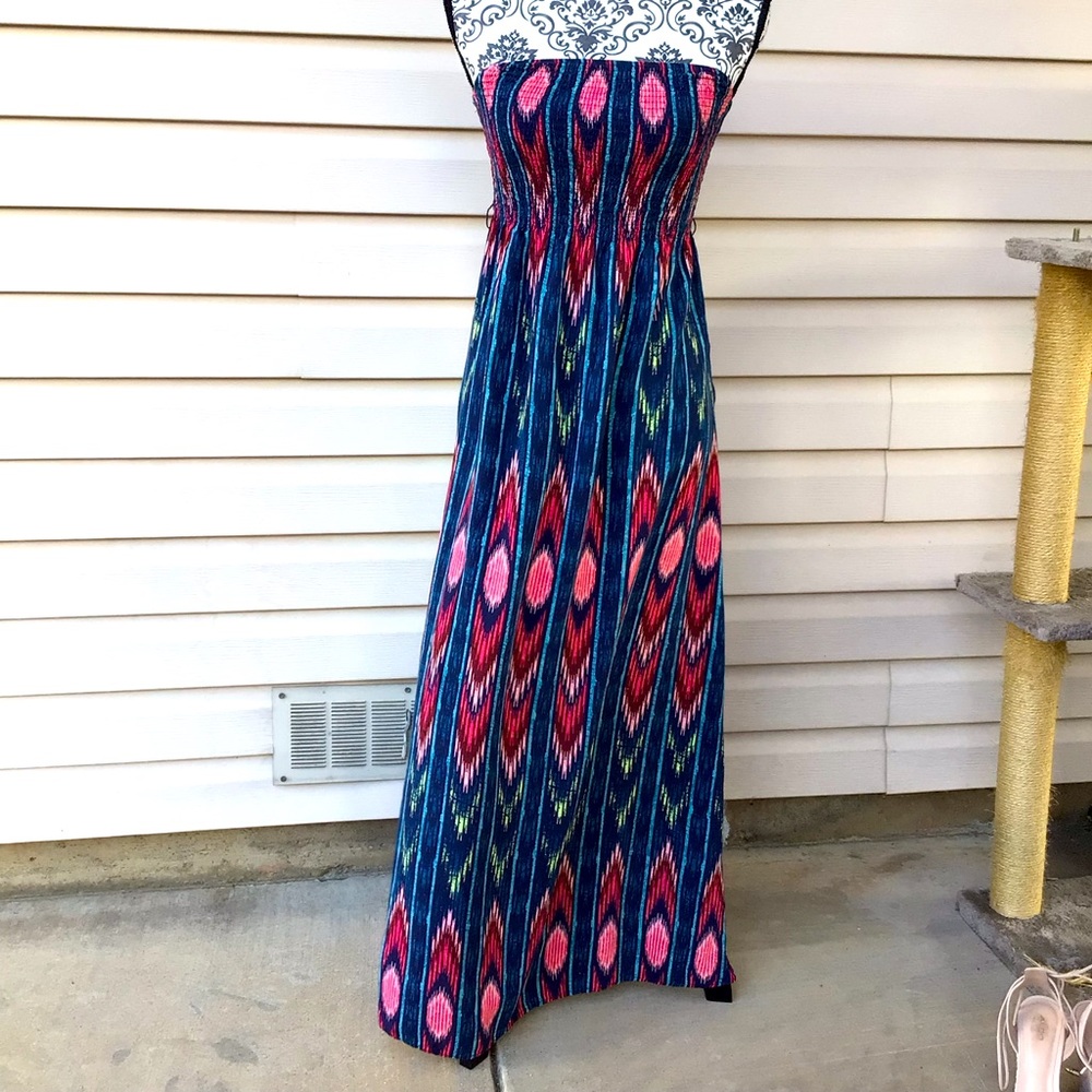 Strapless long dress